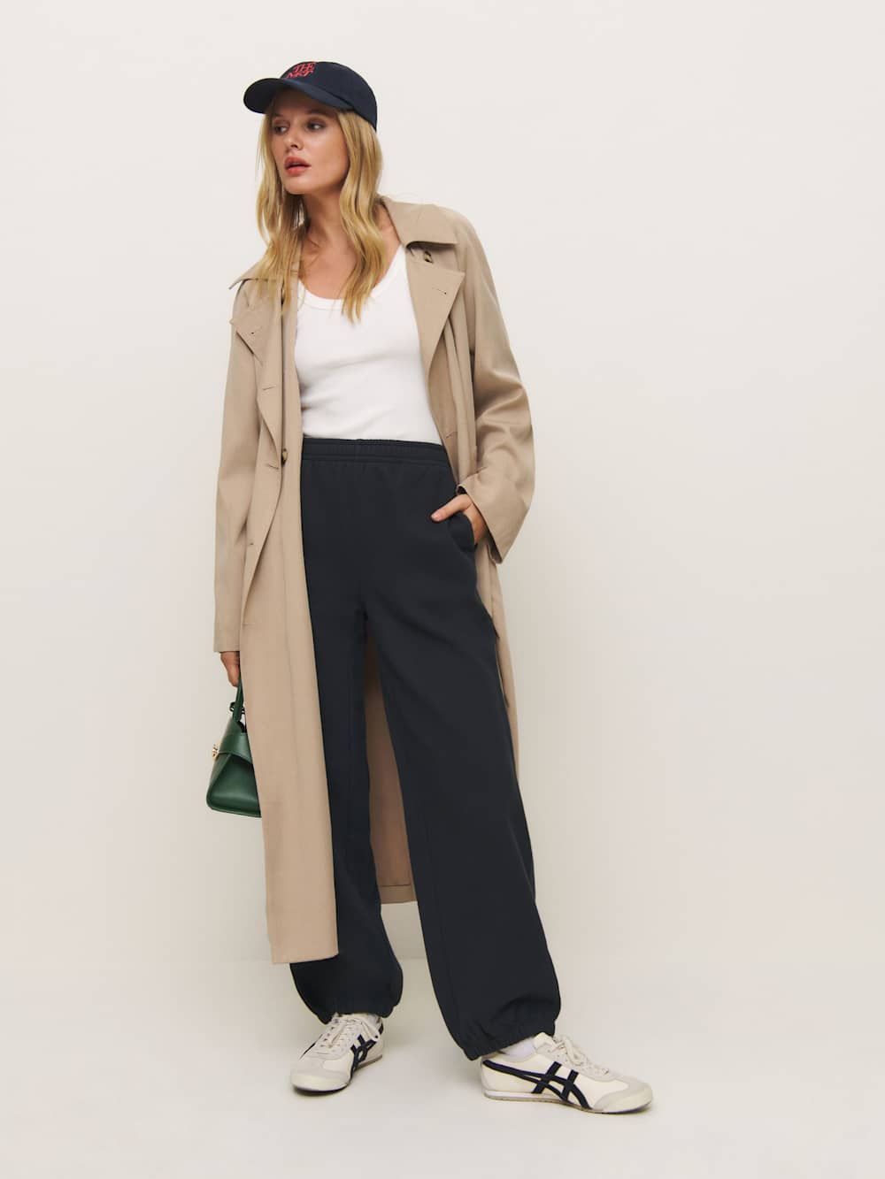 Reformation Skye Boyfriend Sweatpant - Black