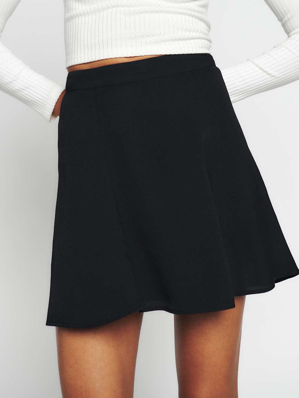 Reformation Flounce Skirt - Black