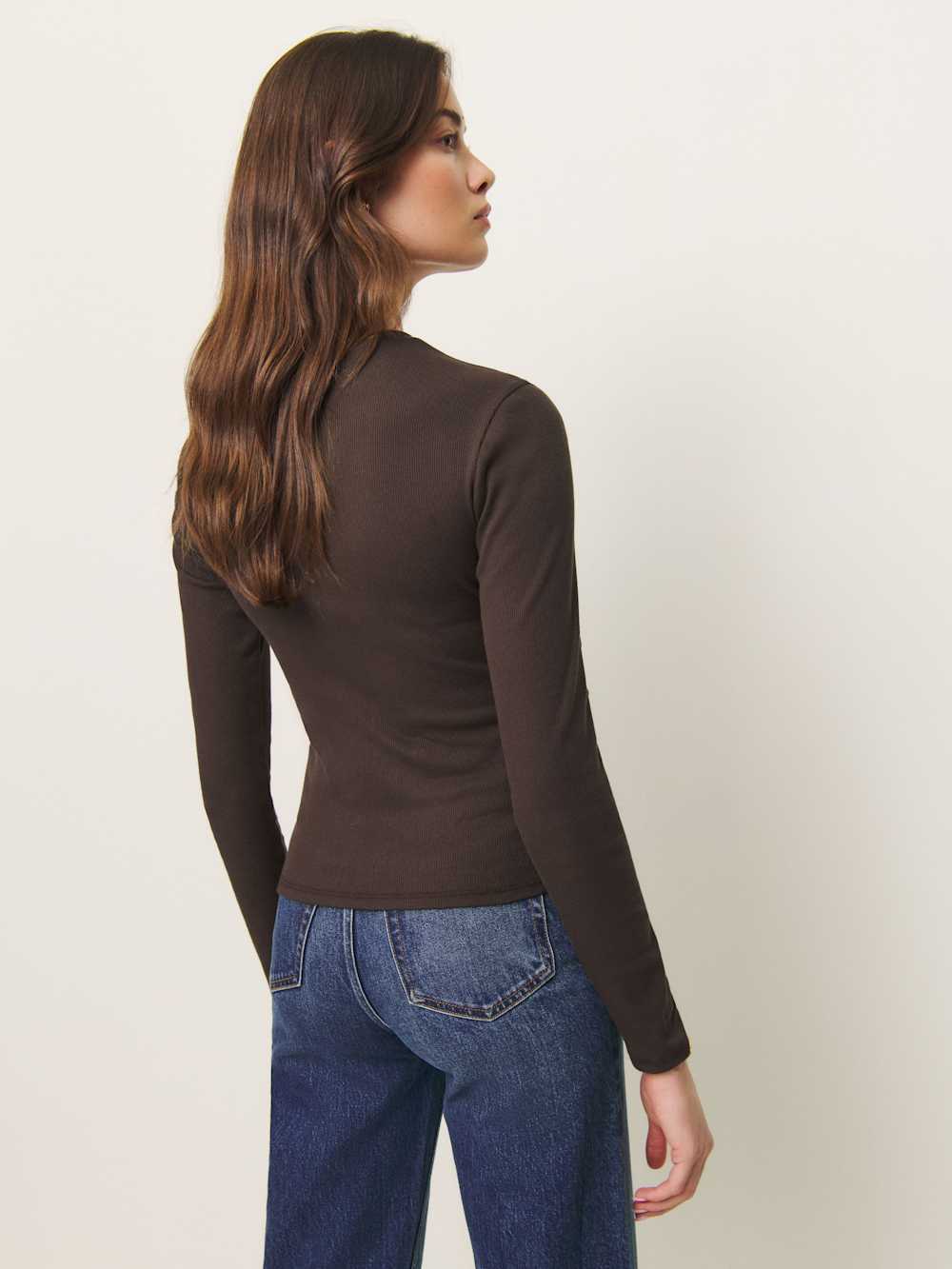 Reformation Davy Long Sleeve Crewneck Tee - Mole