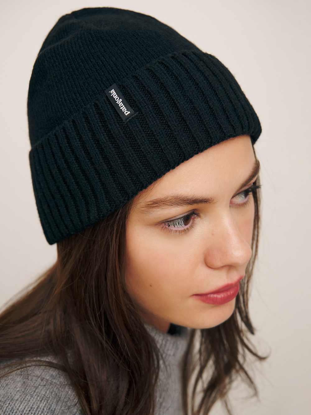 Reformation Patagonia Brodeo Beanie - Black