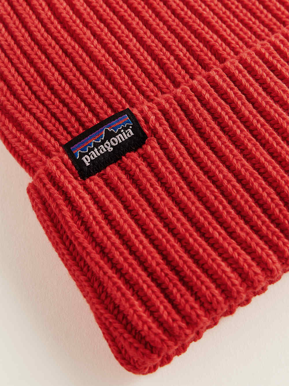 Reformation Patagonia Fisherman's Rolled Beanie - Madder Red