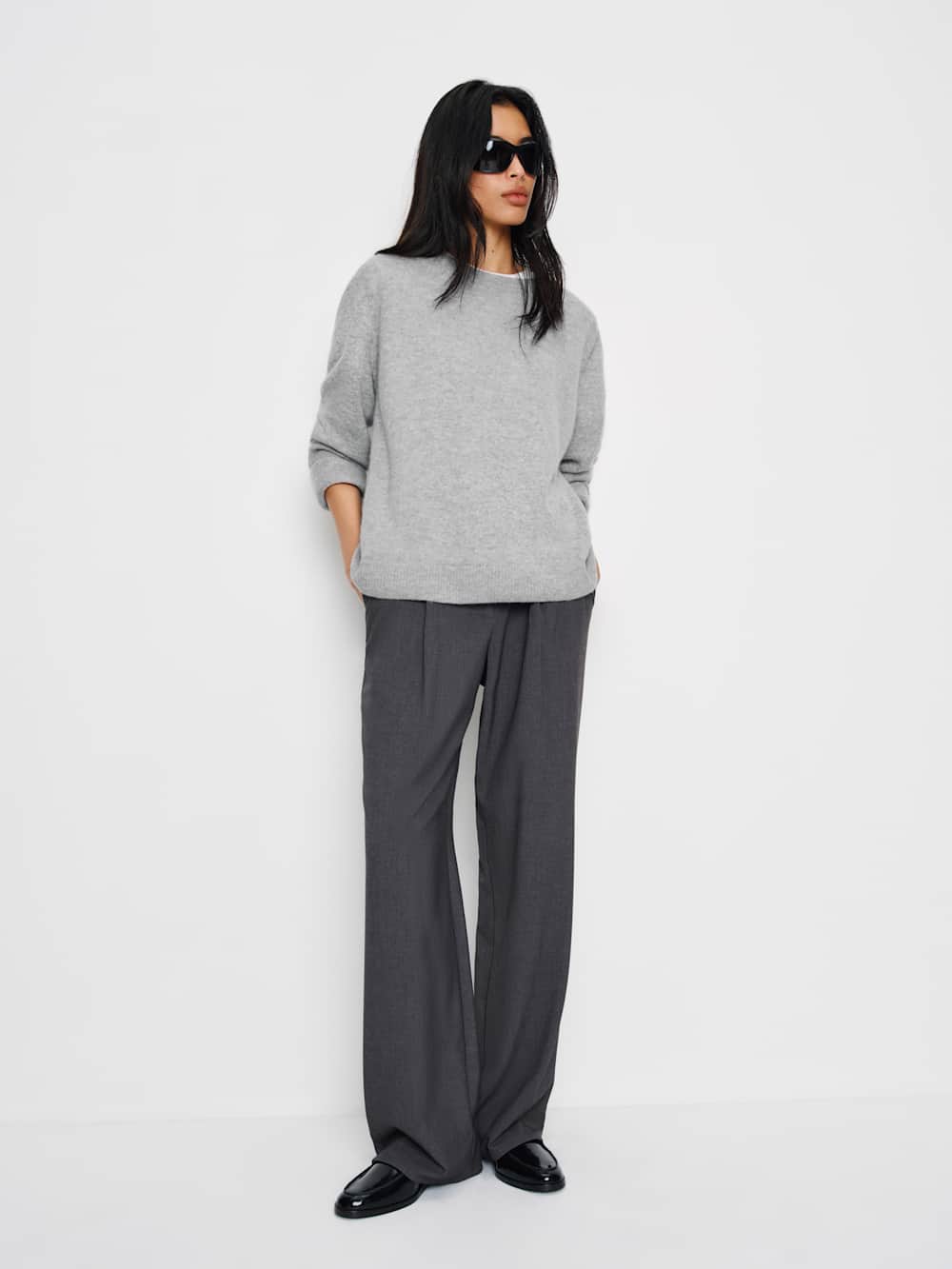 Reformation Cashmere Boyfriend Sweater - Granite