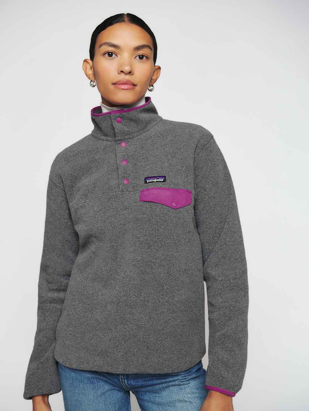 Reformation Patagonia W's Synchilla Snap-t Pullover - Nickel W/ Amaranth Pink