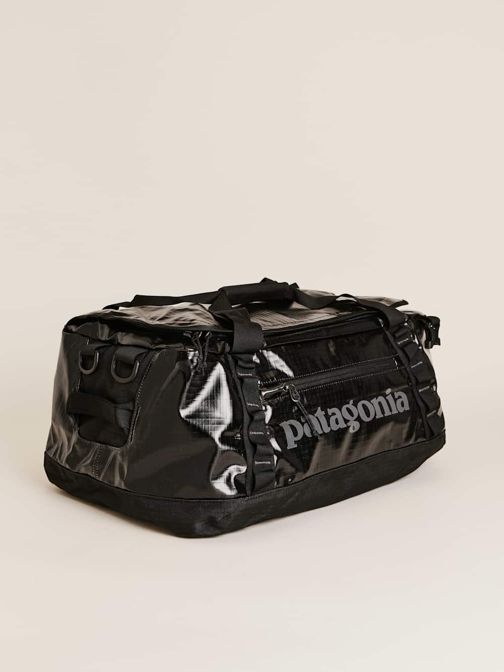 Reformation Patagonia Black Hole Duffel 40l - Black