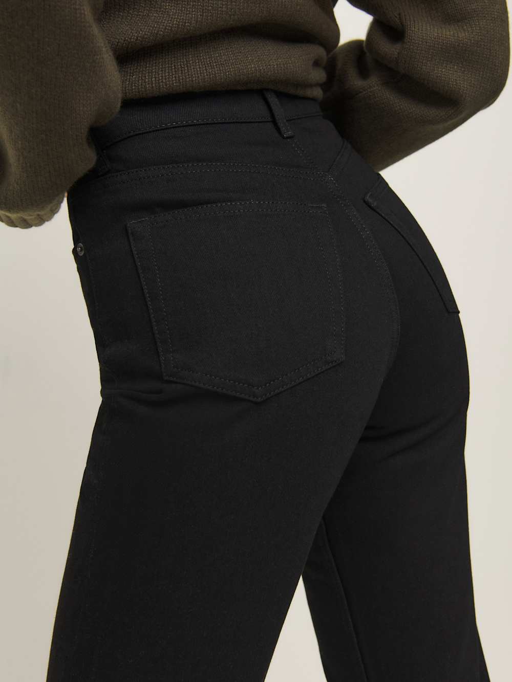 Reformation Cynthia High Rise Straight Long Jeans - Black