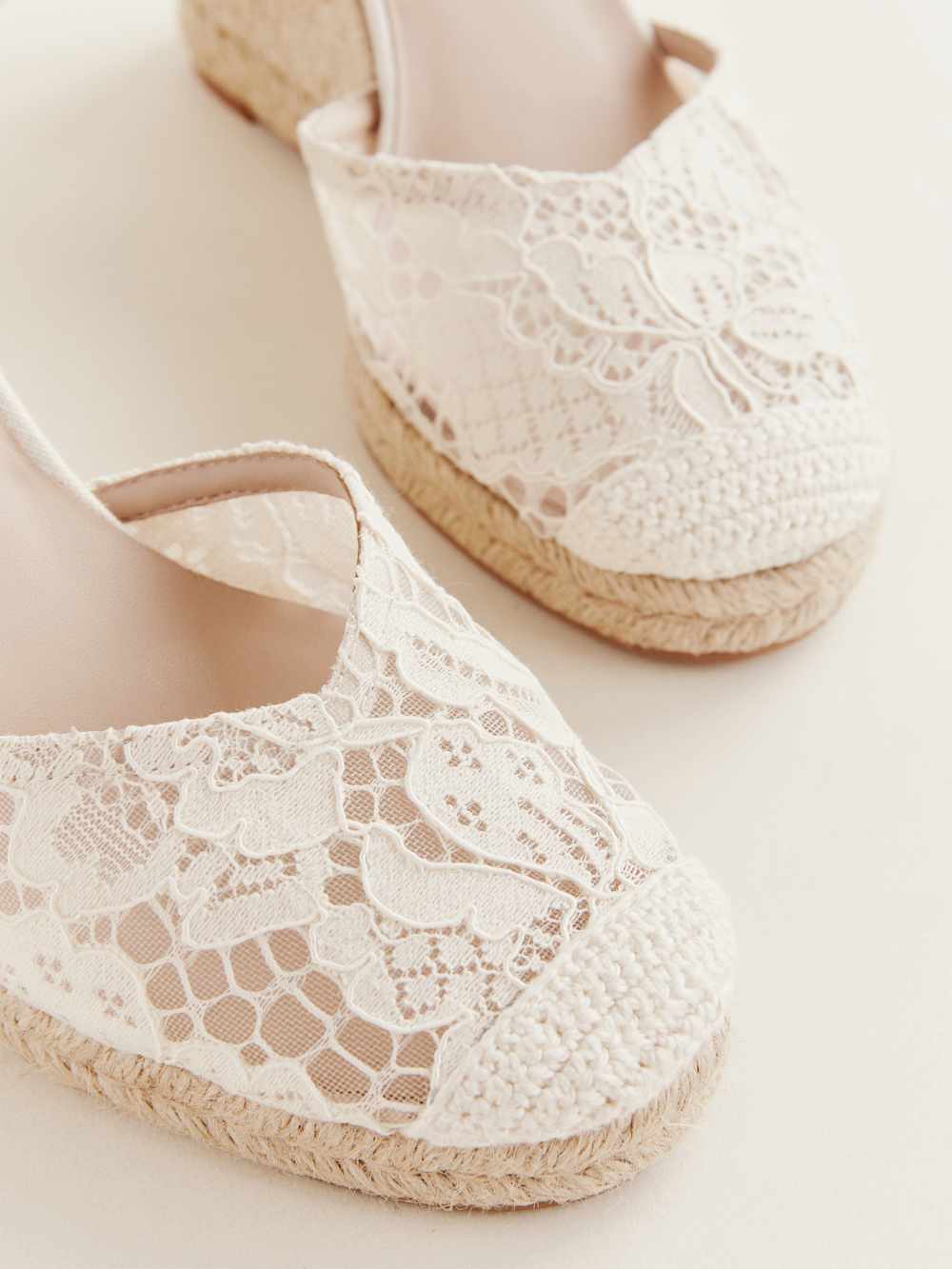 Reformation Camilla Lace Up Wedge Espadrille - White Lace