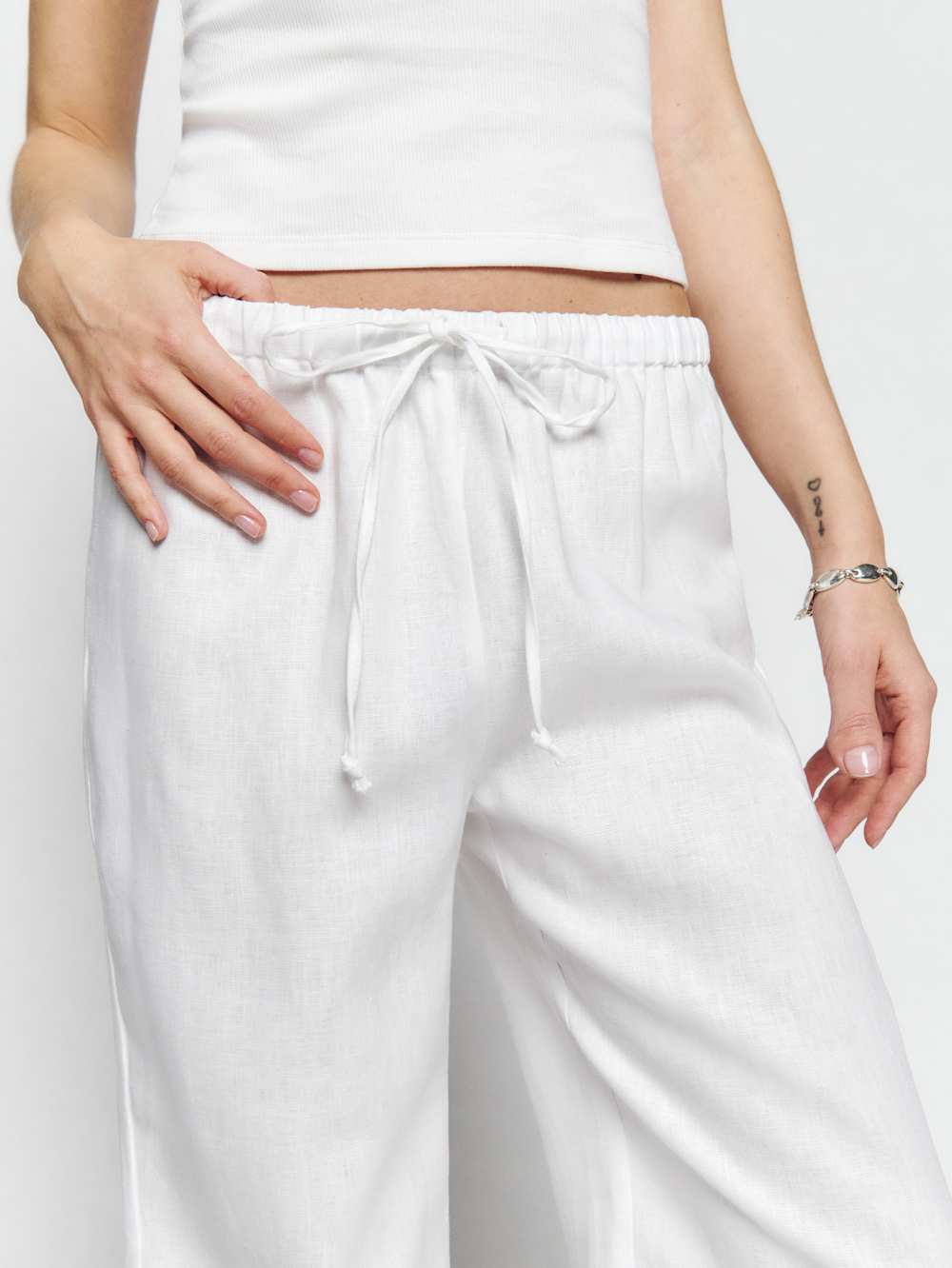 Reformation Petites Olina Linen Pant - White