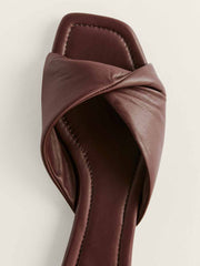 Reformation Mikki Twist Flat Sandal - Chestnut