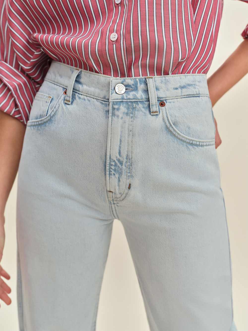 Reformation Val 90s Mid Rise Straight Jeans - Shasta