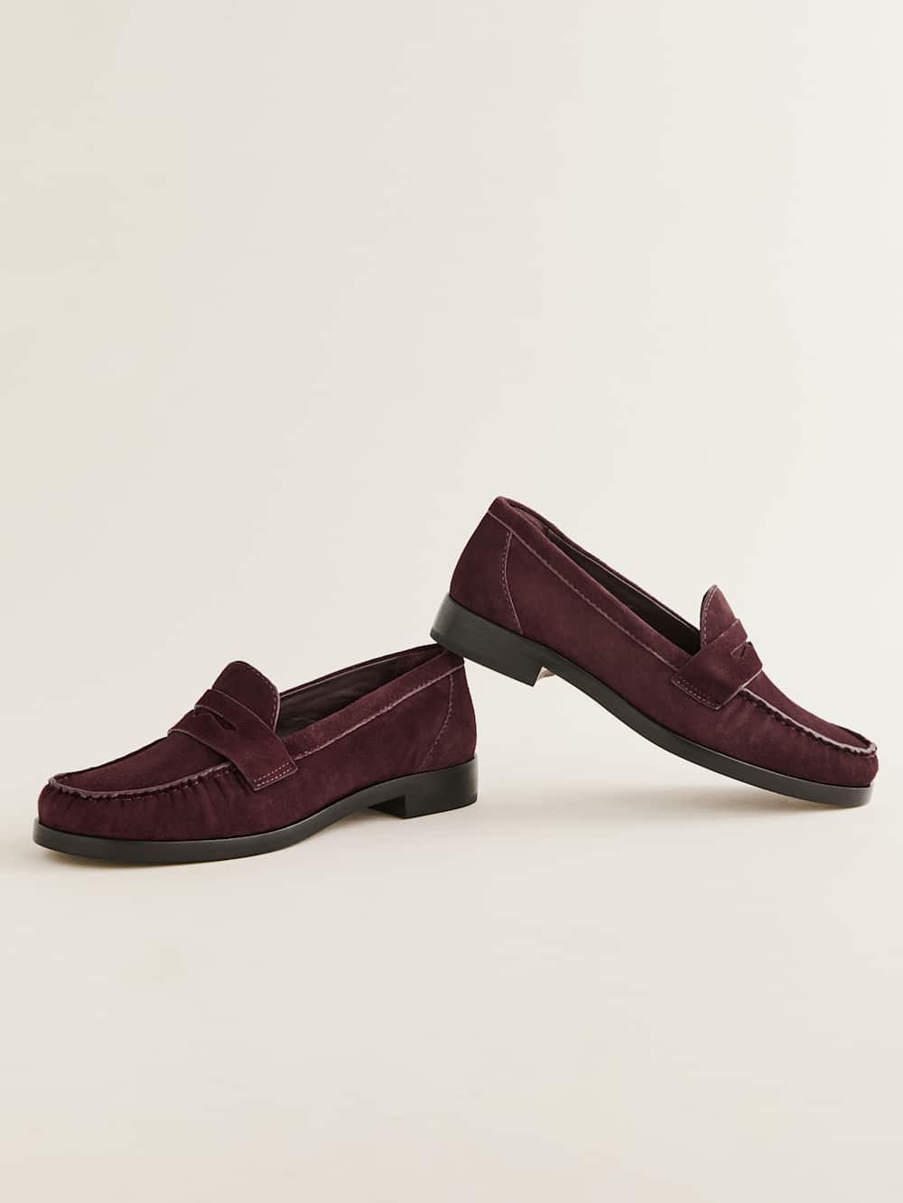 Reformation Ani Ruched Loafer - Ruby Suede