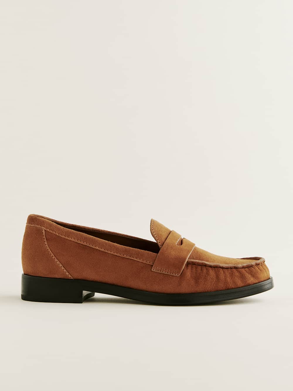 Reformation Ani Ruched Loafer - Rum Suede