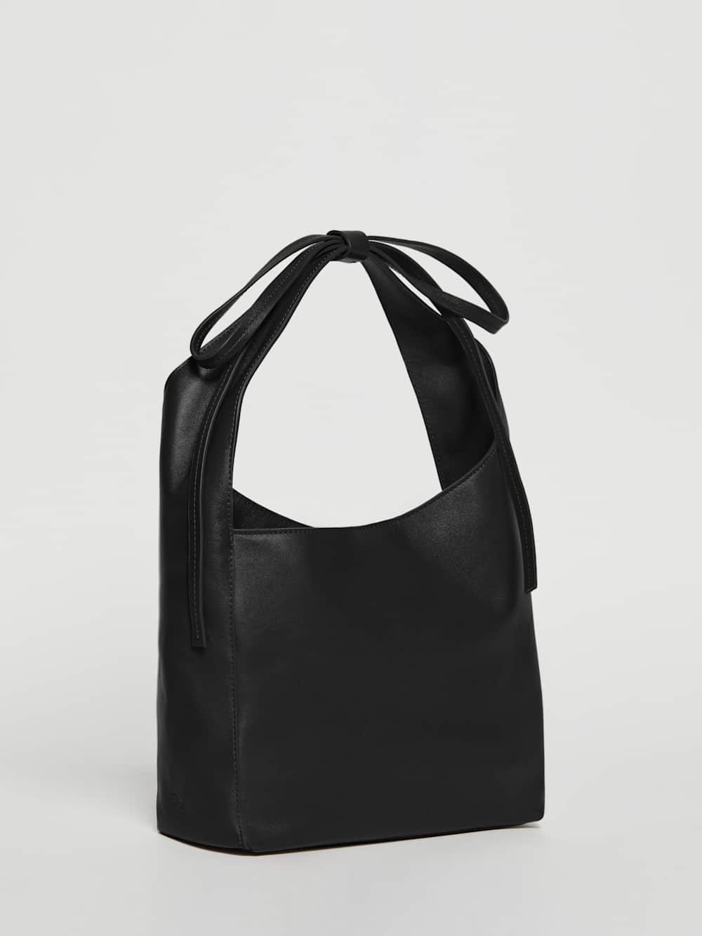 Reformation Small Vittoria Tote - Black Leather