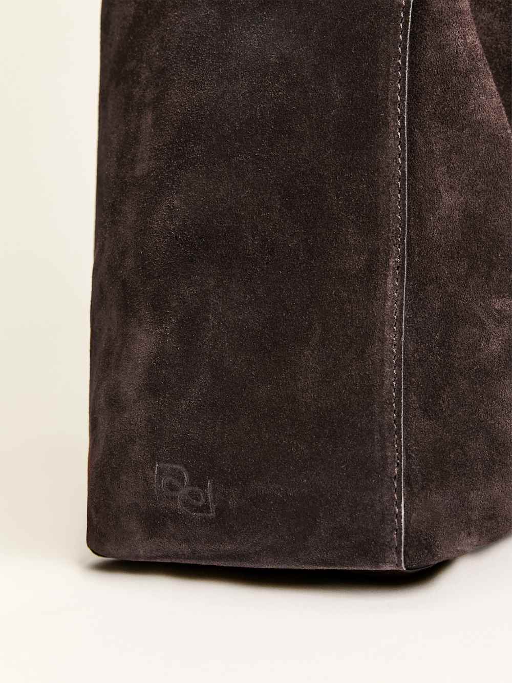 Reformation Medium Vittoria Tote Bag - Boss Suede