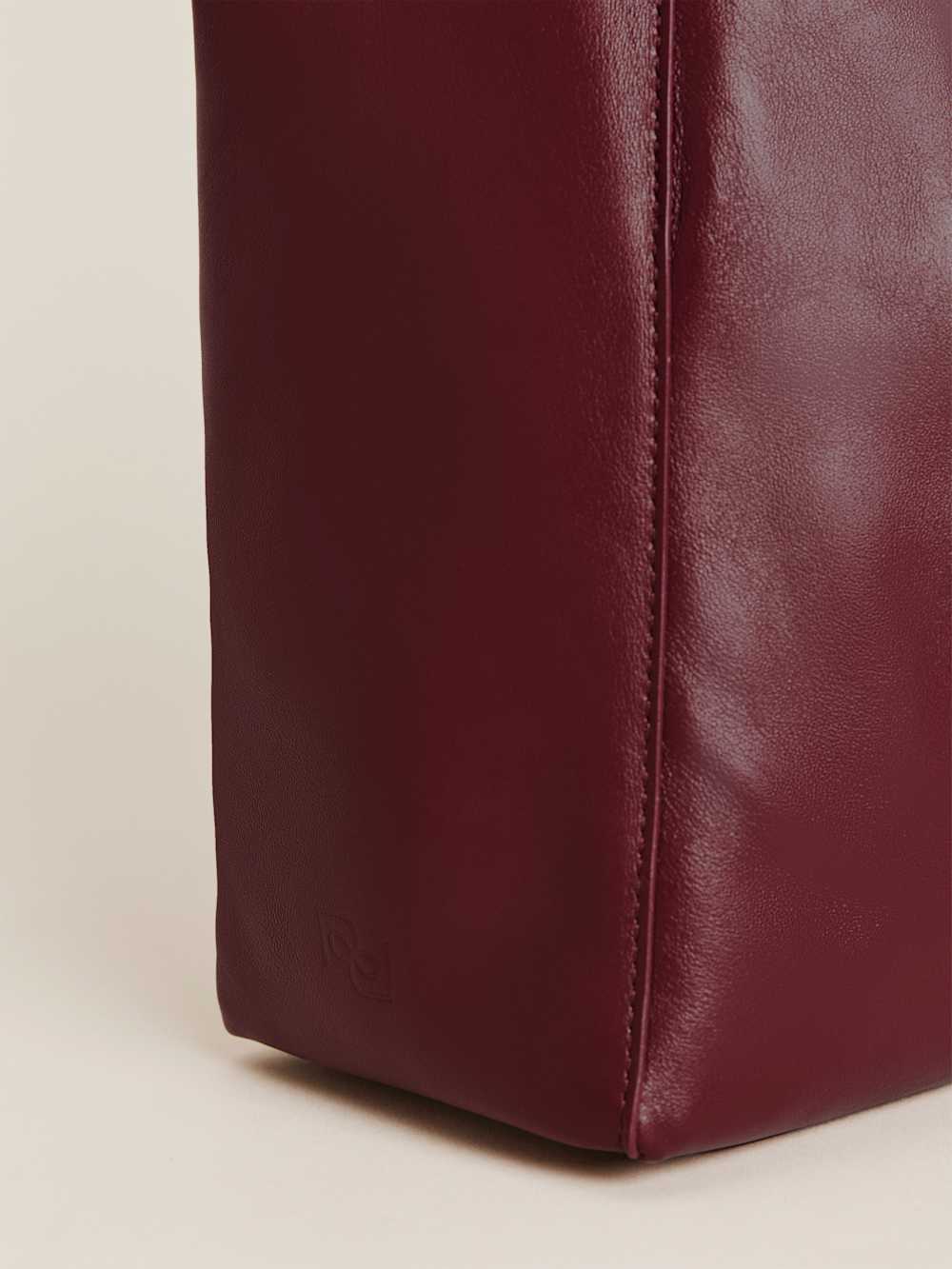 Reformation Medium Vittoria Tote Bag - Cremisi