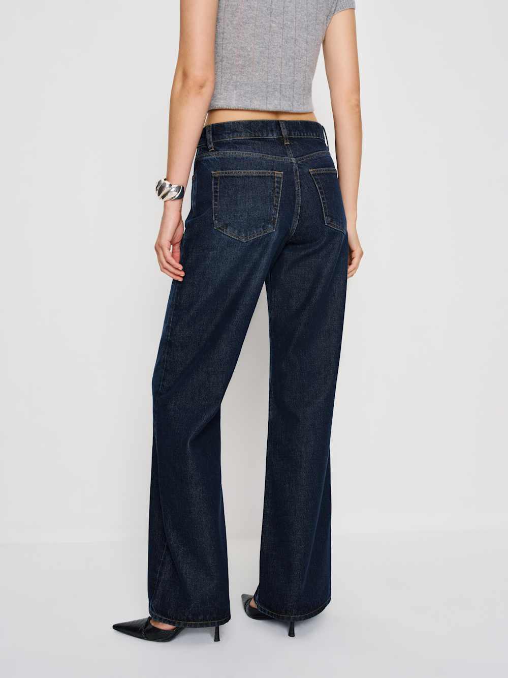 Reformation Cary Low Rise Slouchy Wide Leg Jeans - Ahurani Exposed Shanks