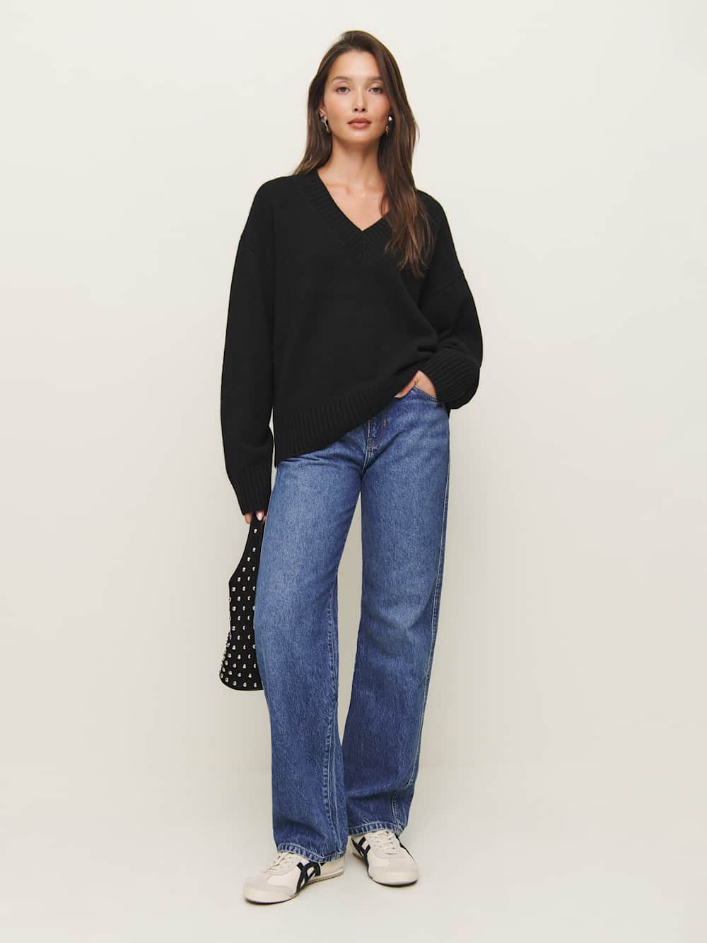 Reformation Jadey Cashmere Oversized V-neck Sweater - Black