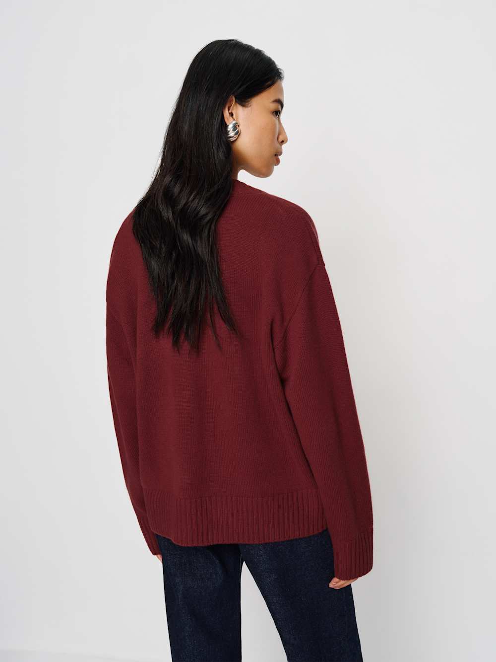 Reformation Jadey Cashmere Oversized V-neck Sweater - Chianti