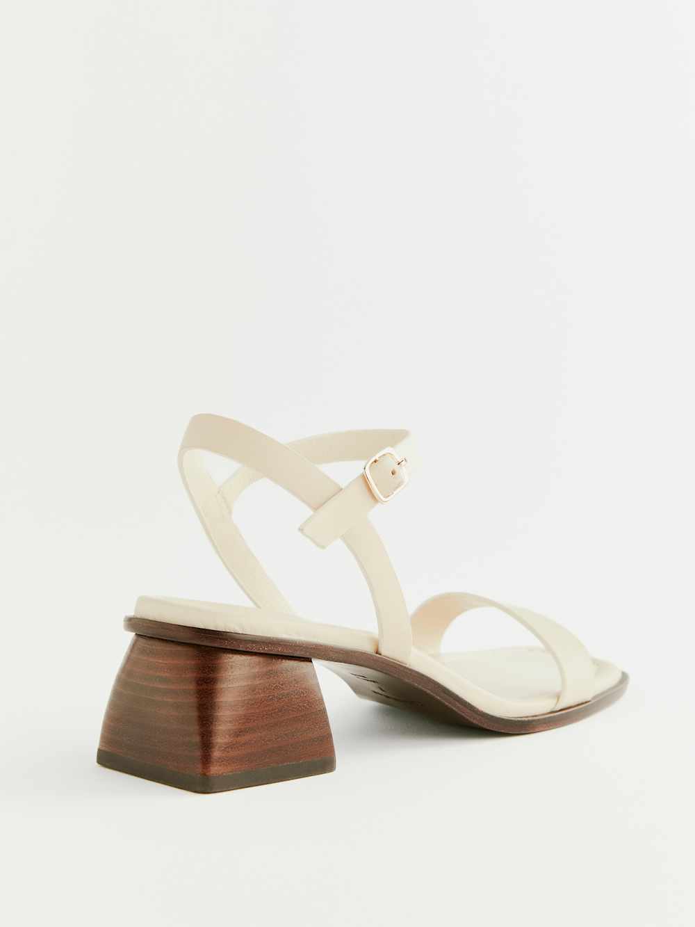 Reformation Stephanie Heeled Sandal - Almond Leather