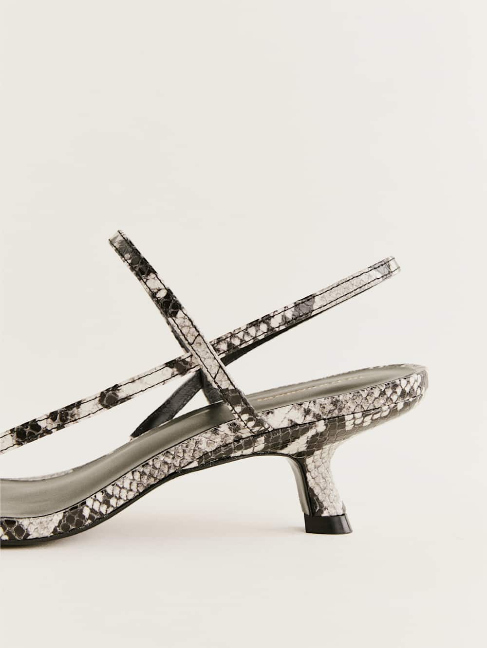 Reformation Serenity Bare Sandal - Roccia Snake