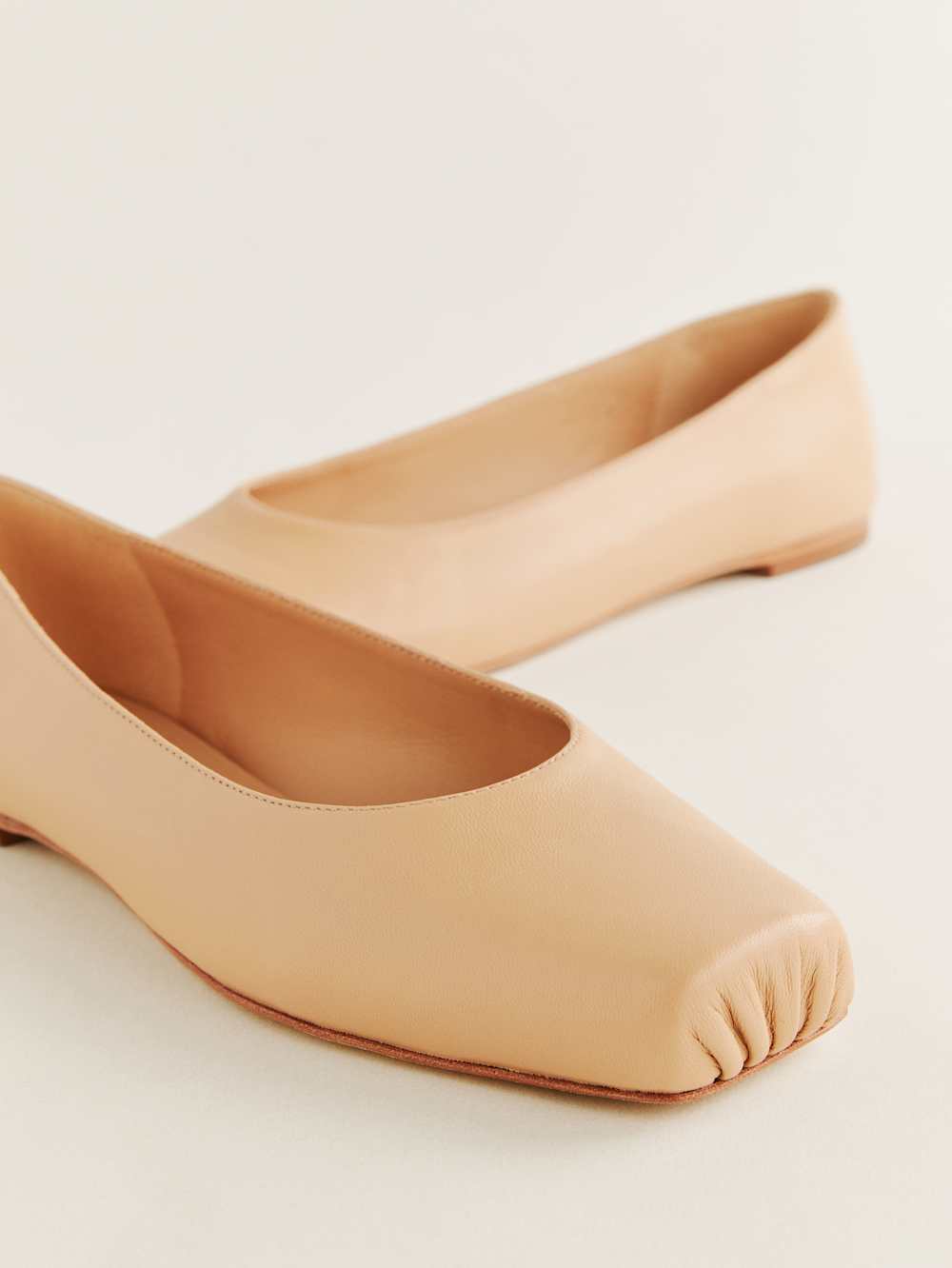 Reformation Mikayla Ballet Flat - Porcini Leather