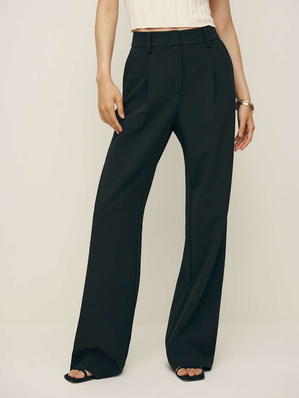 Reformation Petites Alex Mid Rise Pant - Black