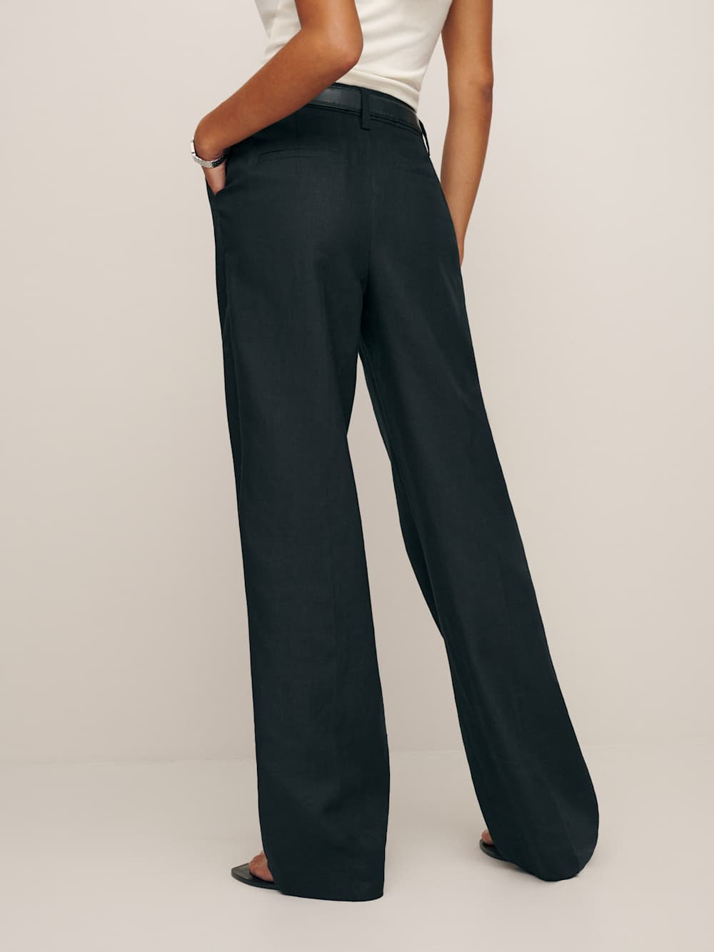 Reformation Petites Alex Linen Mid Rise Pant - Black