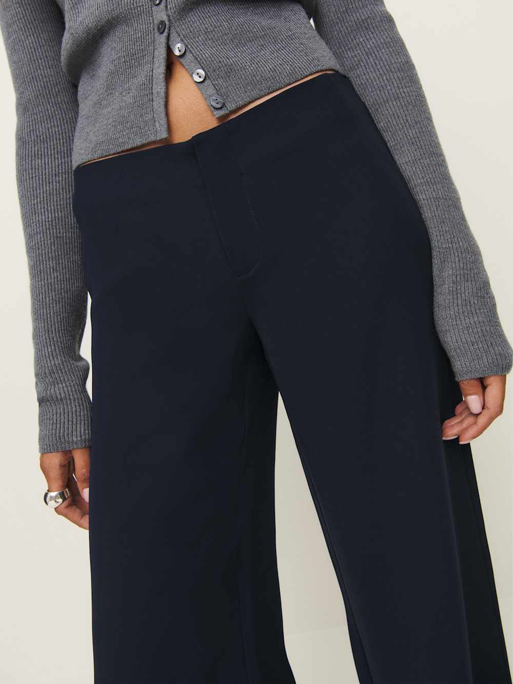 Reformation Vida Low Rise Pant - Midnight