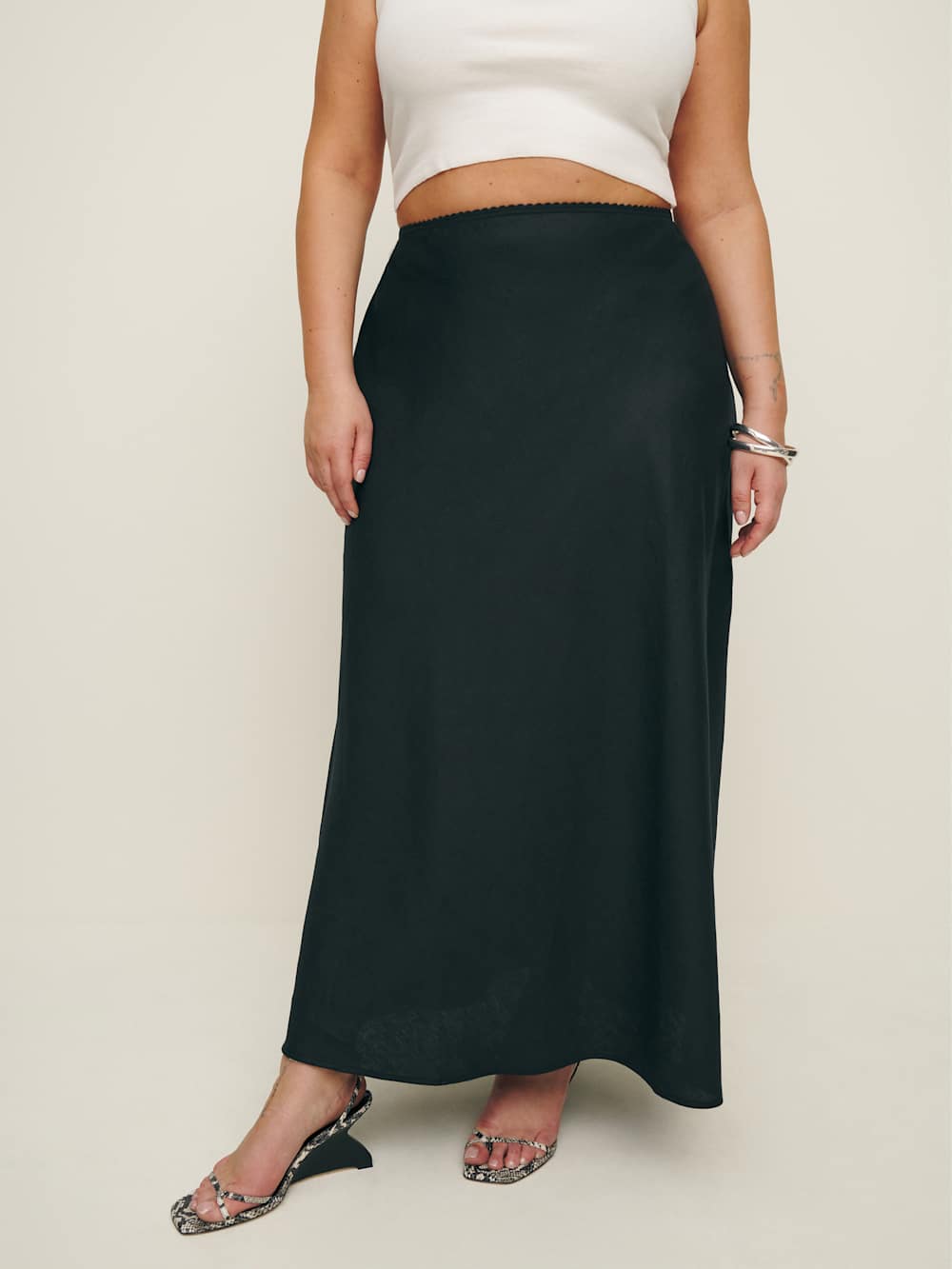 Reformation Layla Linen Skirt Es - Black