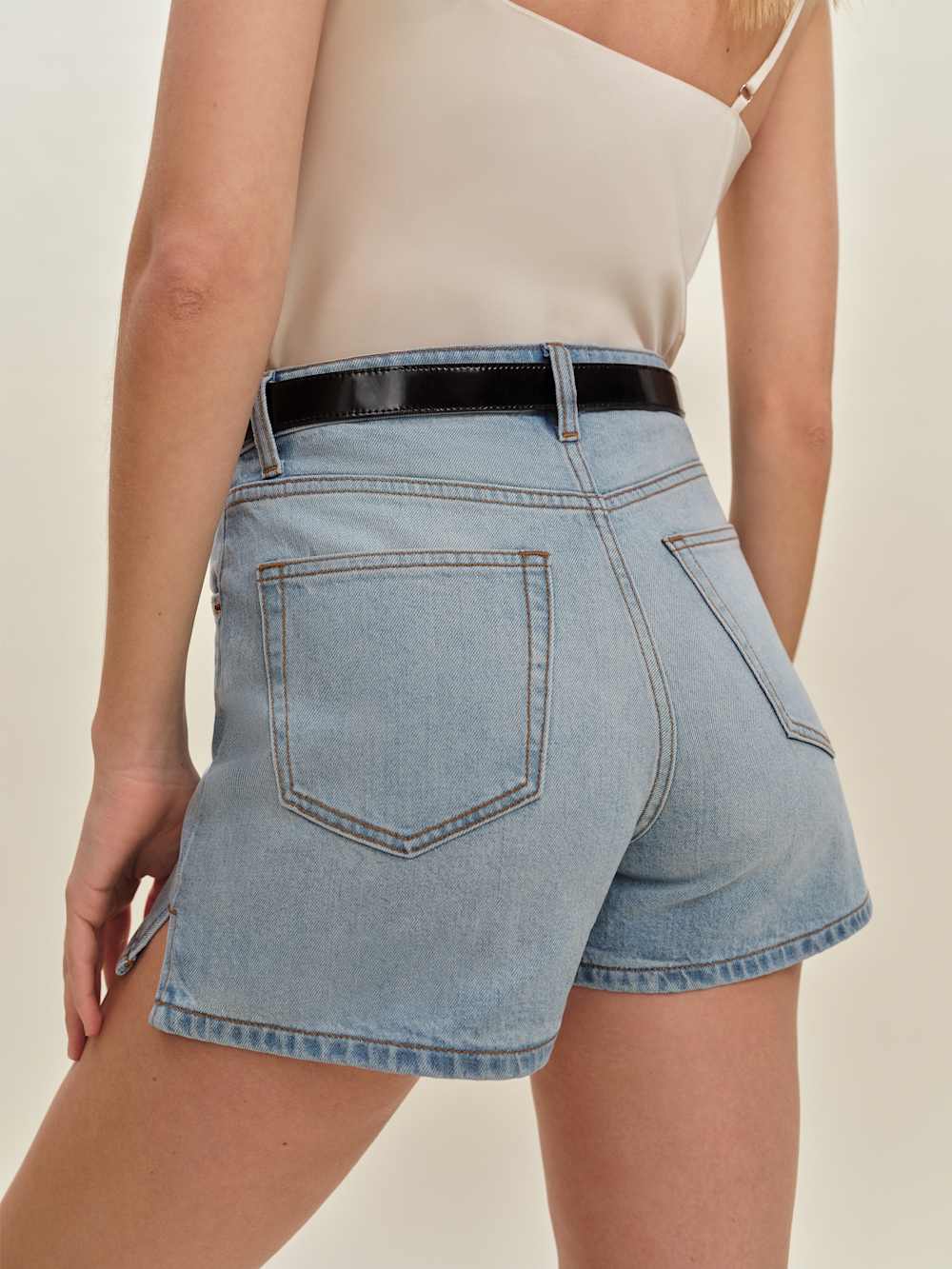 Reformation Norah Stretch High Rise 3.5” Jean Shorts - Cedar