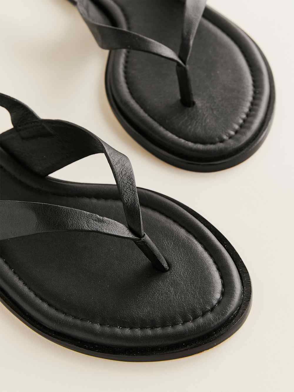 Reformation Justine Lace Up Thong Sandal - Black Leather