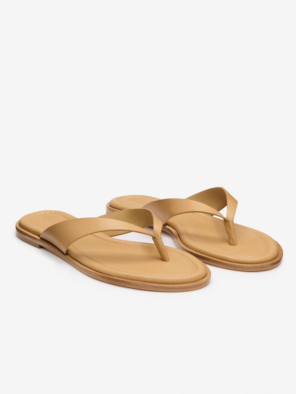 Reformation Jessie Thong Sandal - Buff