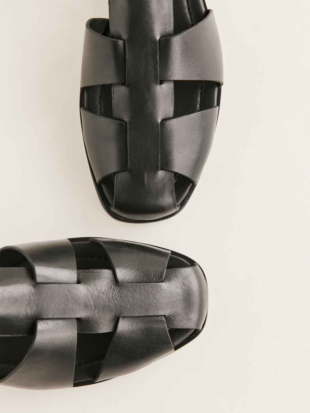 Reformation Freya Fisherman Sandal - Black Leather