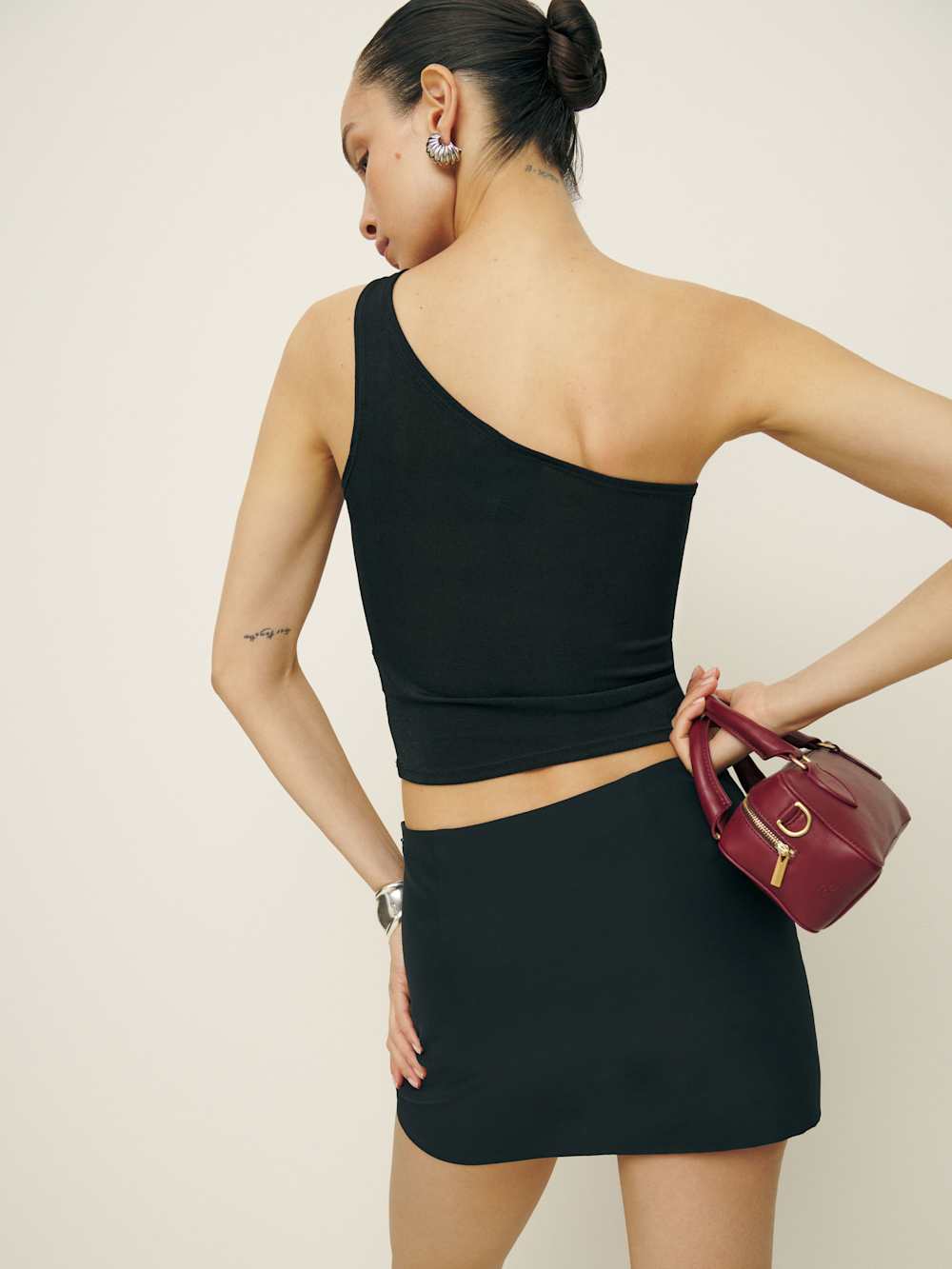 Reformation Charchi Skirt - Matte Black