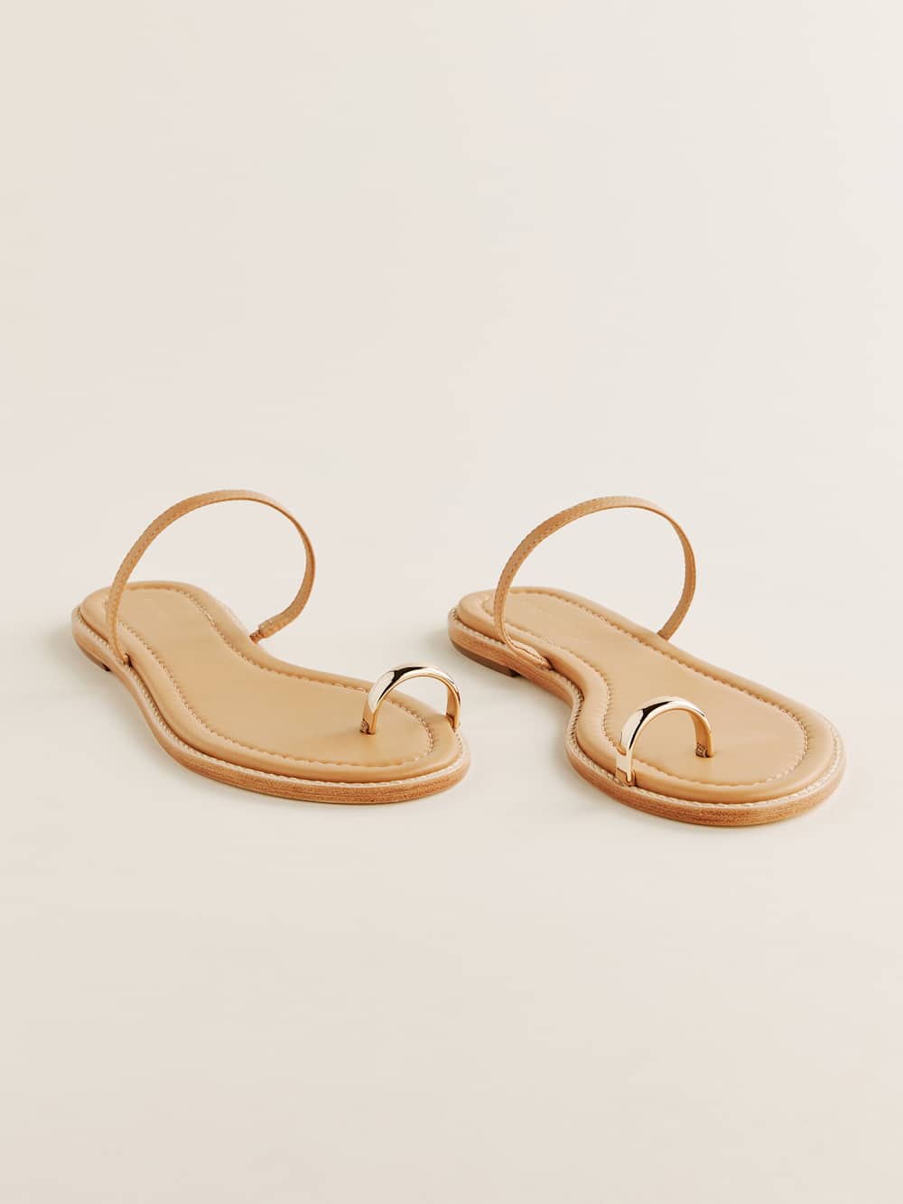 Reformation Cassandra Flat Sandal - Buff