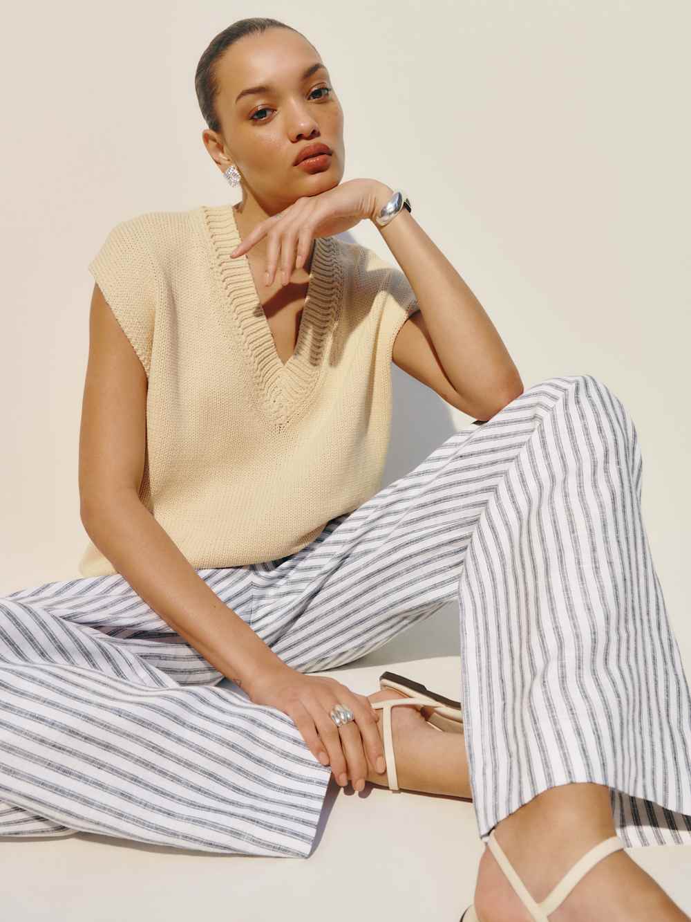 Reformation Petites Carter Linen Mid Rise Pant - Antibes Stripe