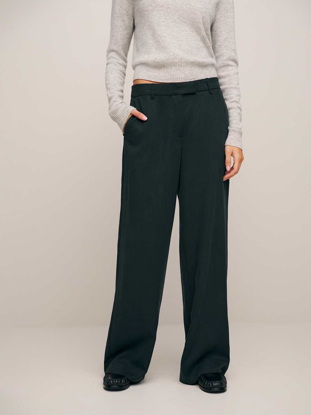 Reformation Petites Carter Mid Rise Pant - Black