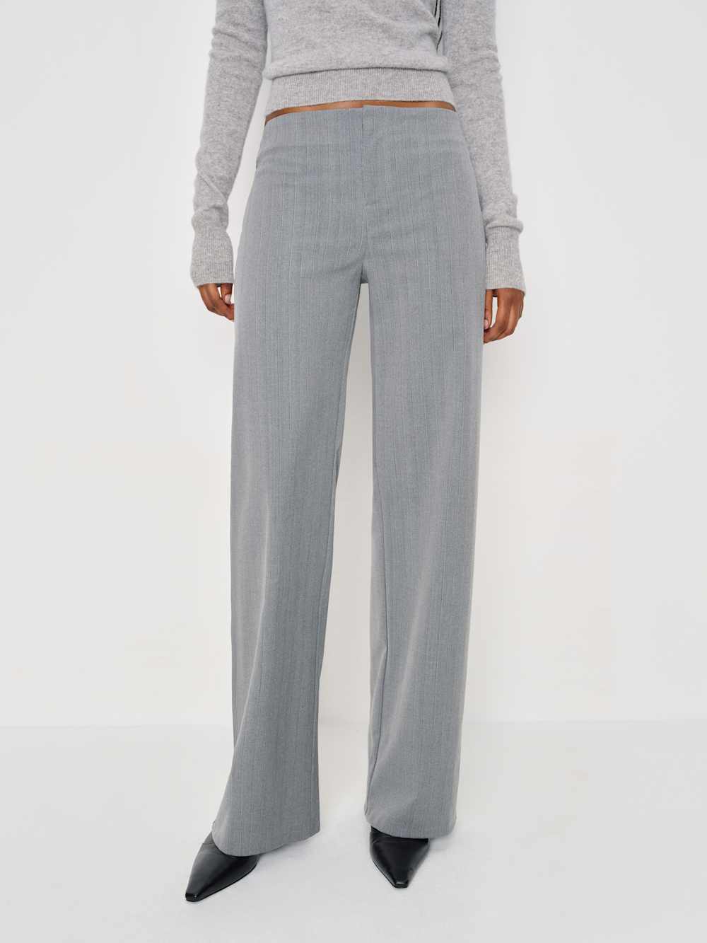 Reformation Petites Vida Low Rise Pant - Grey Stripe