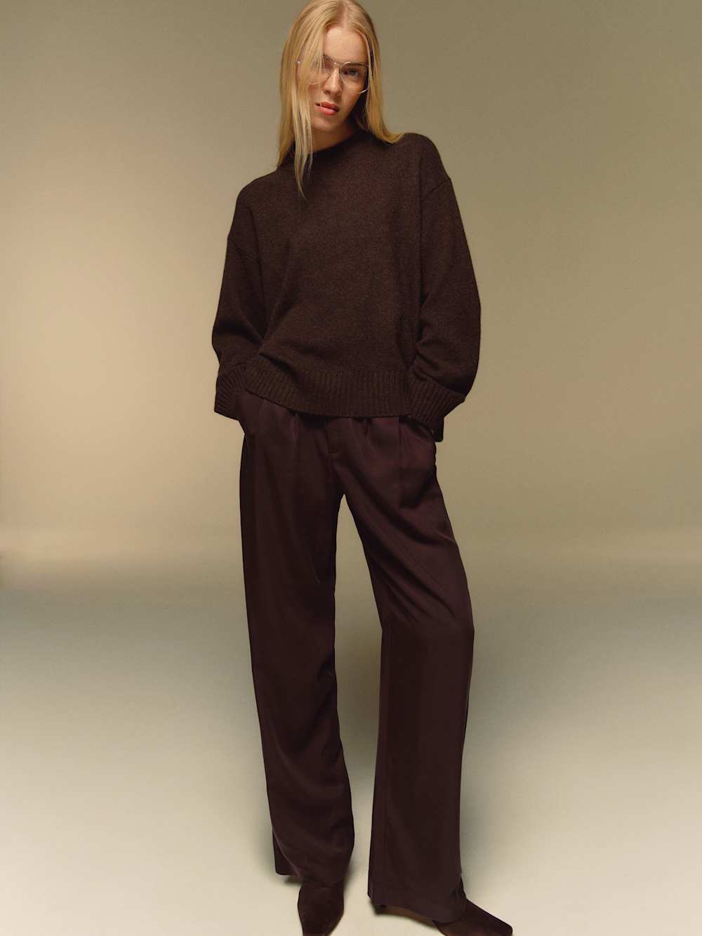 Reformation Cove Cashmere Oversized Crew - Compost