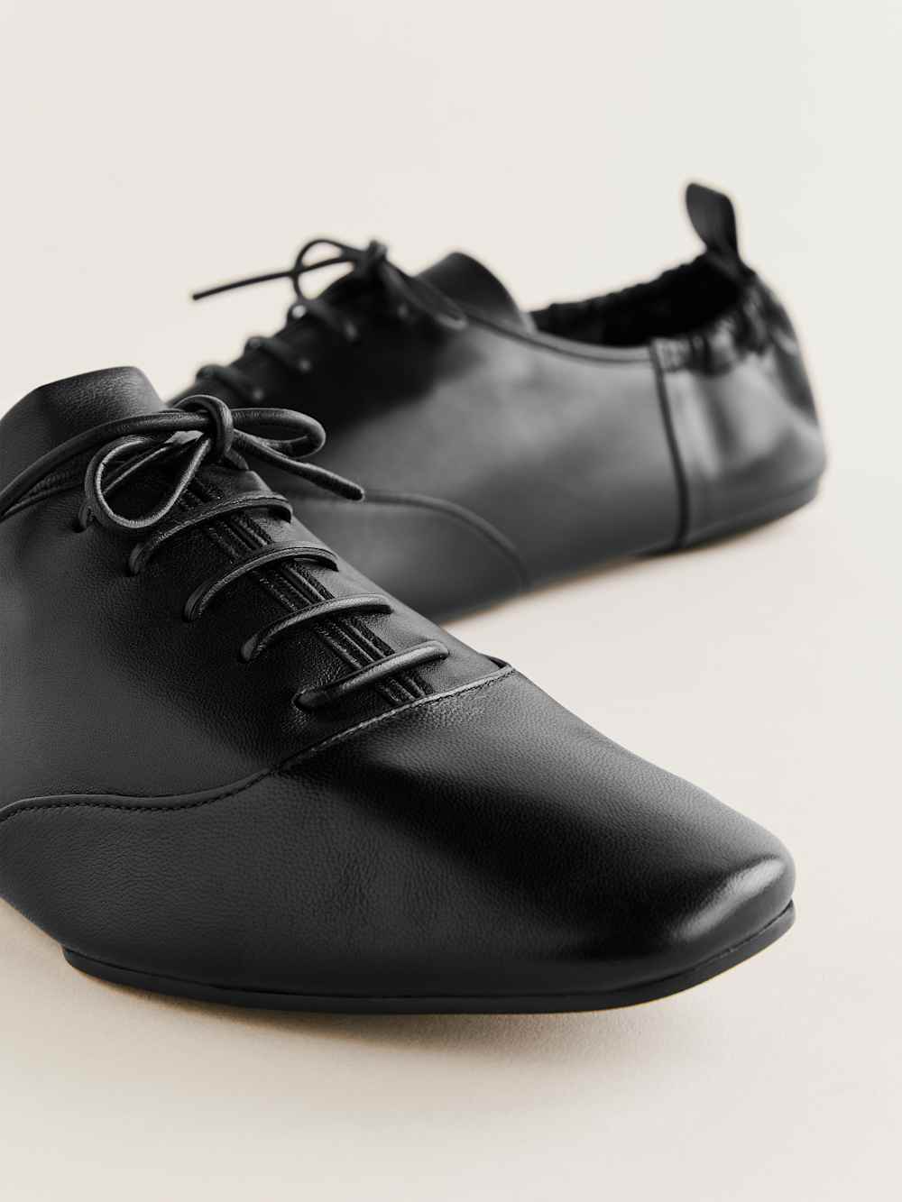 Reformation Marie Lace-up Oxford - Black Leather