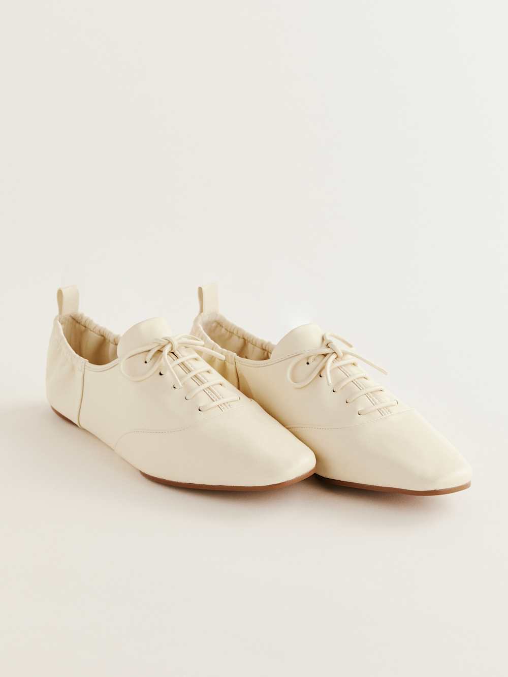 Reformation Marie Lace-up Oxford - Cream Puff Leather