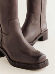 Reformation Frances Knee High Boot - Distressed Brown