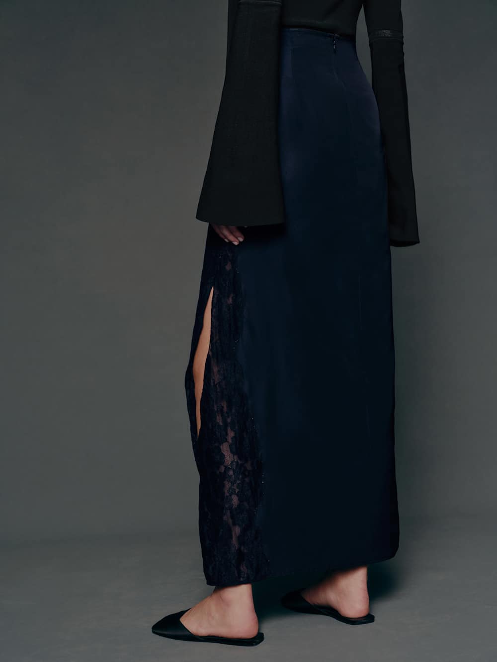 Reformation Noah Skirt - Navy