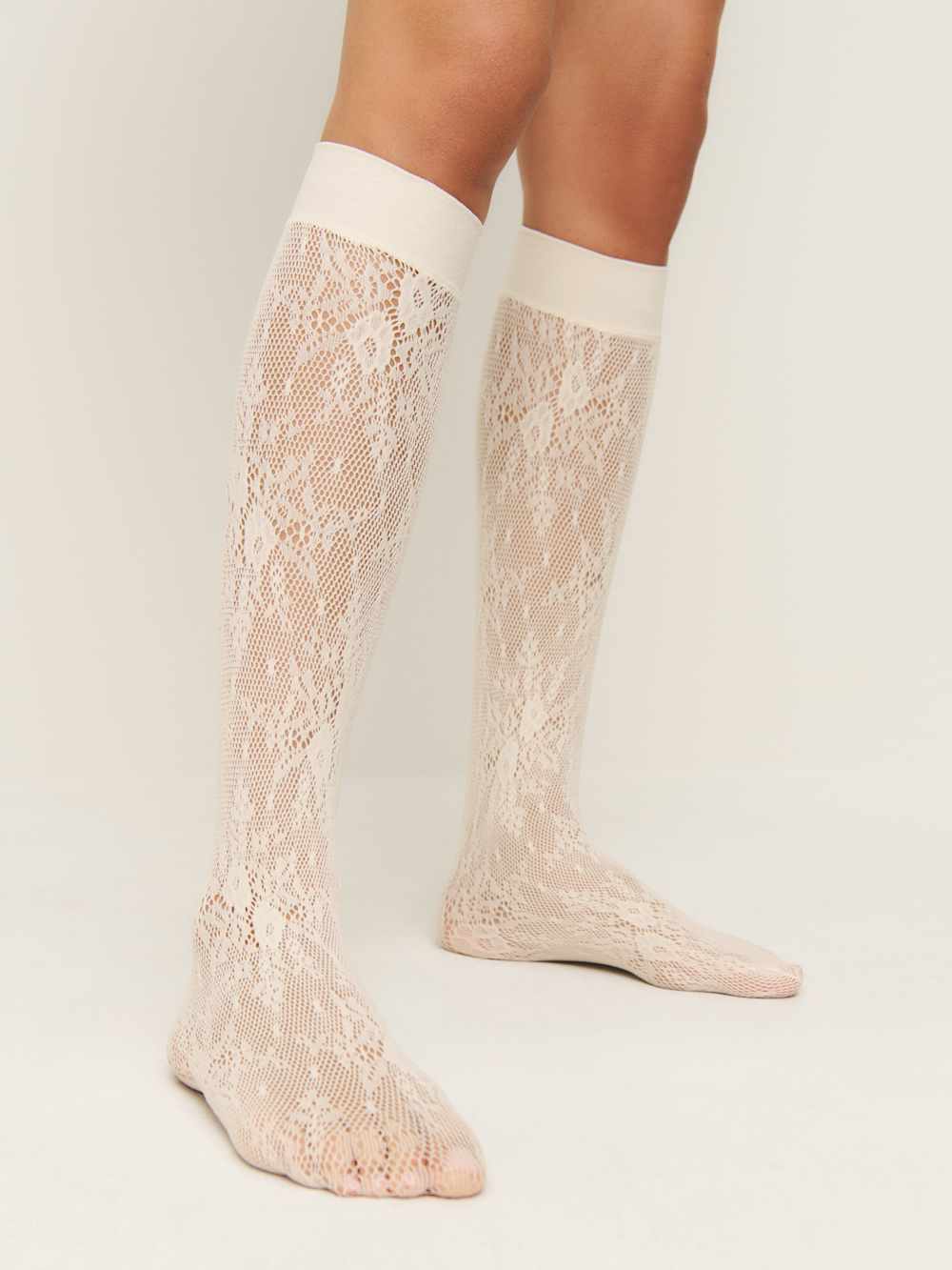 Reformation Swedish Stockings Rosa Lace Knee Highs - Ivory