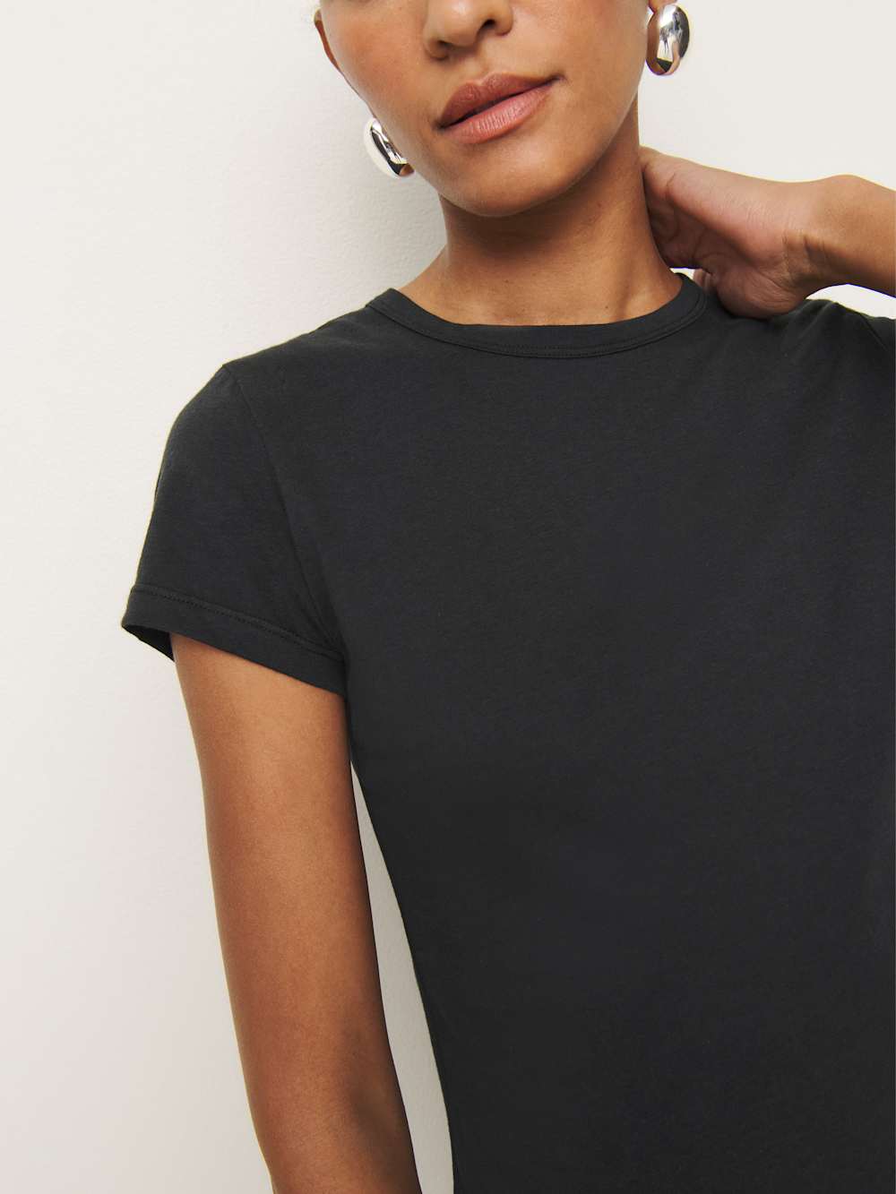 Reformation Max Slim Tee - Black
