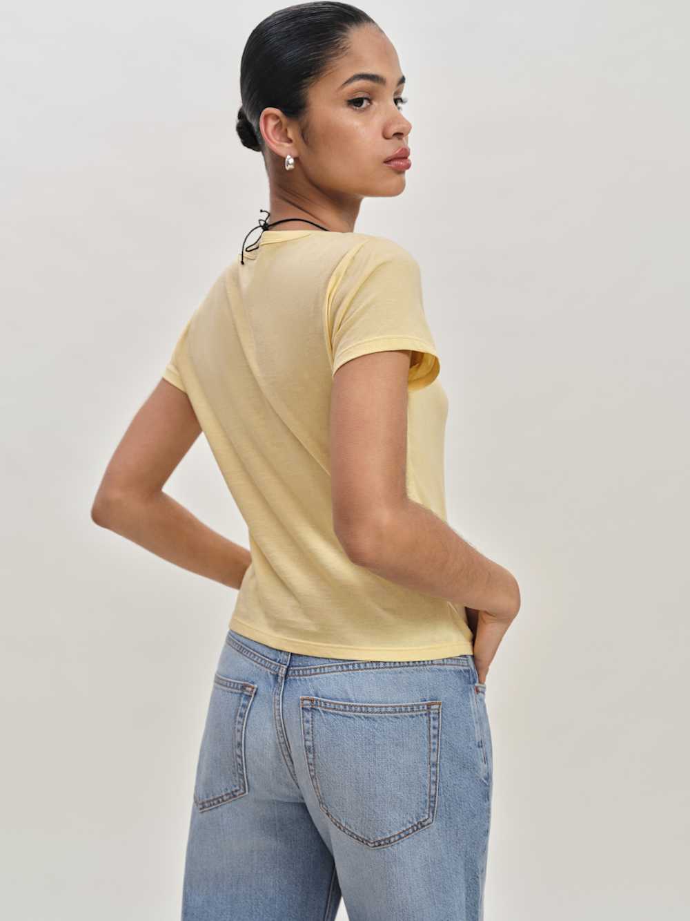 Reformation Max Slim Tee - Blonde