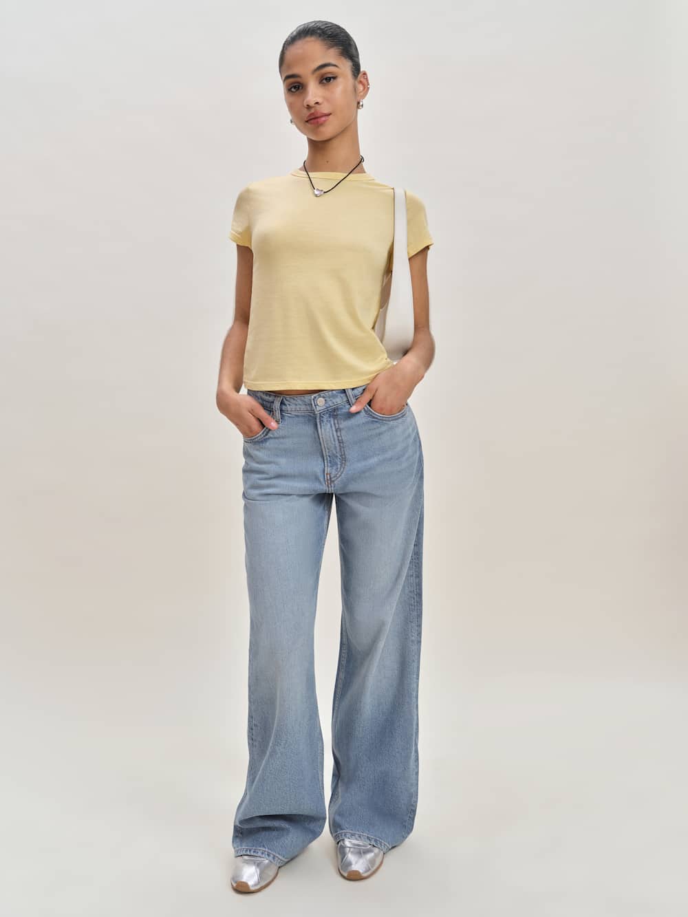 Reformation Max Slim Tee - Blonde