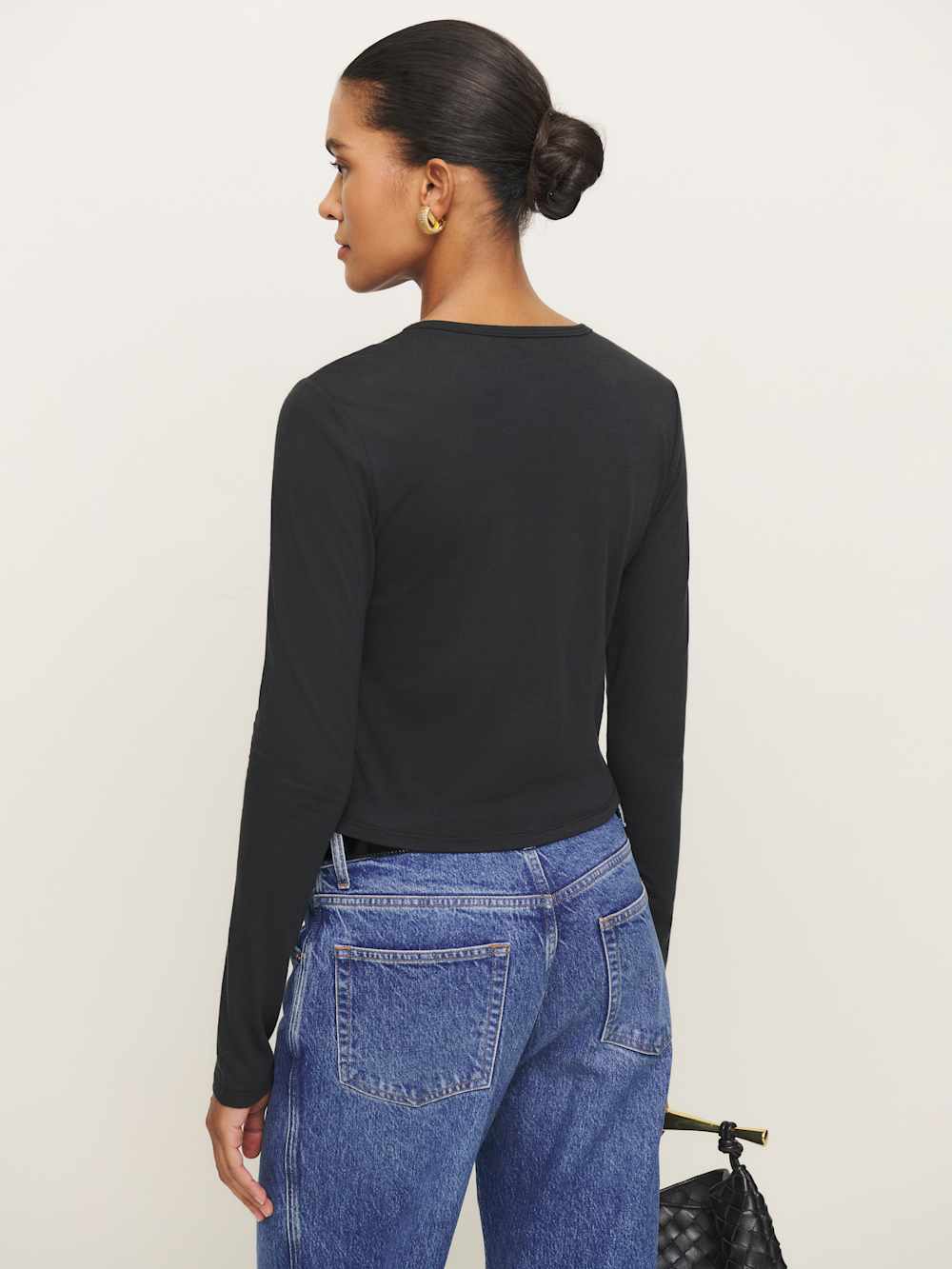 Reformation Ezra Slim Fit Long Sleeve - Black