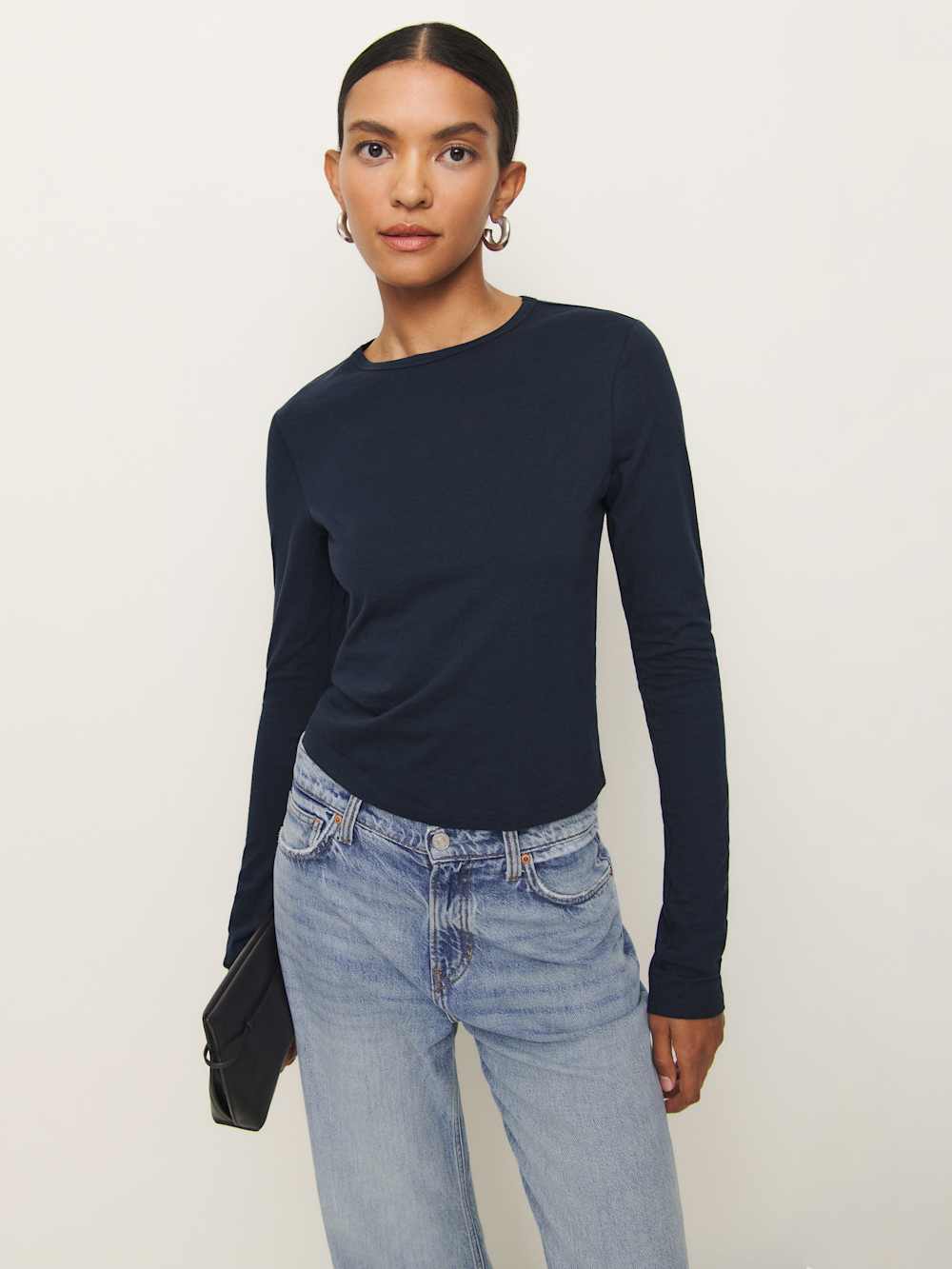 Reformation Ezra Slim Fit Long Sleeve - Midnight