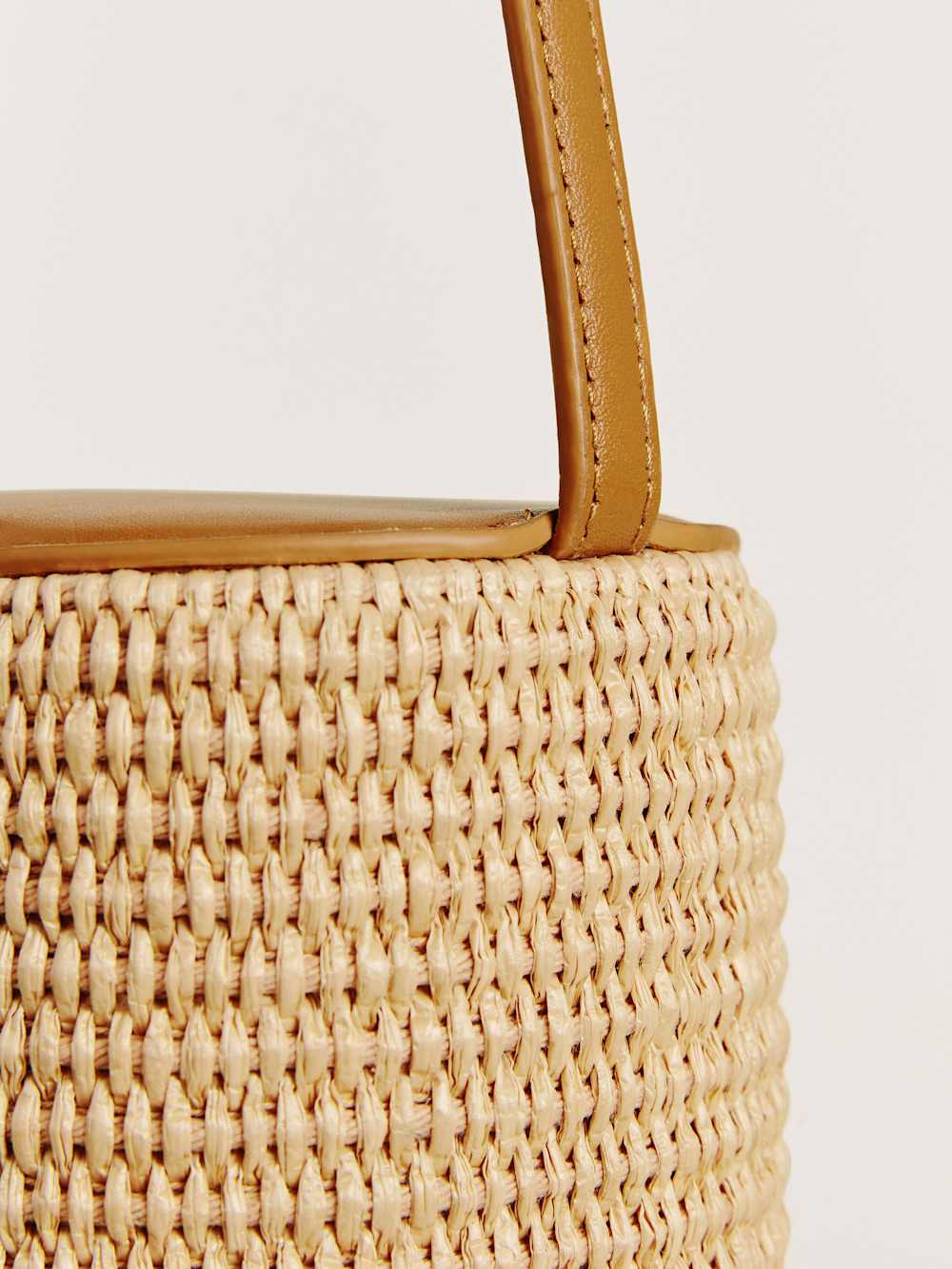 Reformation Simona Cylinder Bag - Natural Raffia