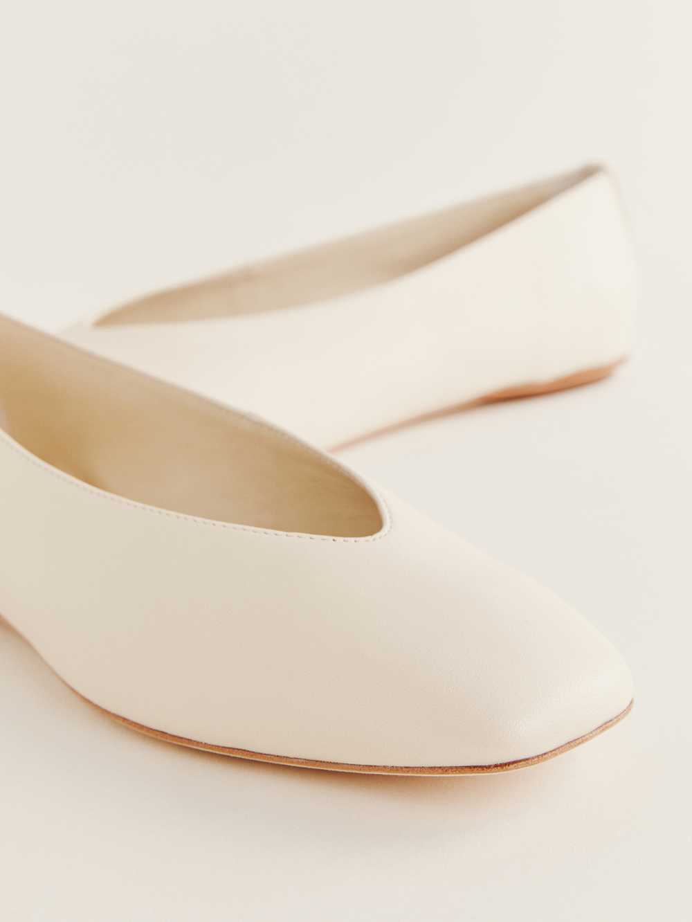 Reformation Prudence Ballet Flat - Almond Leather